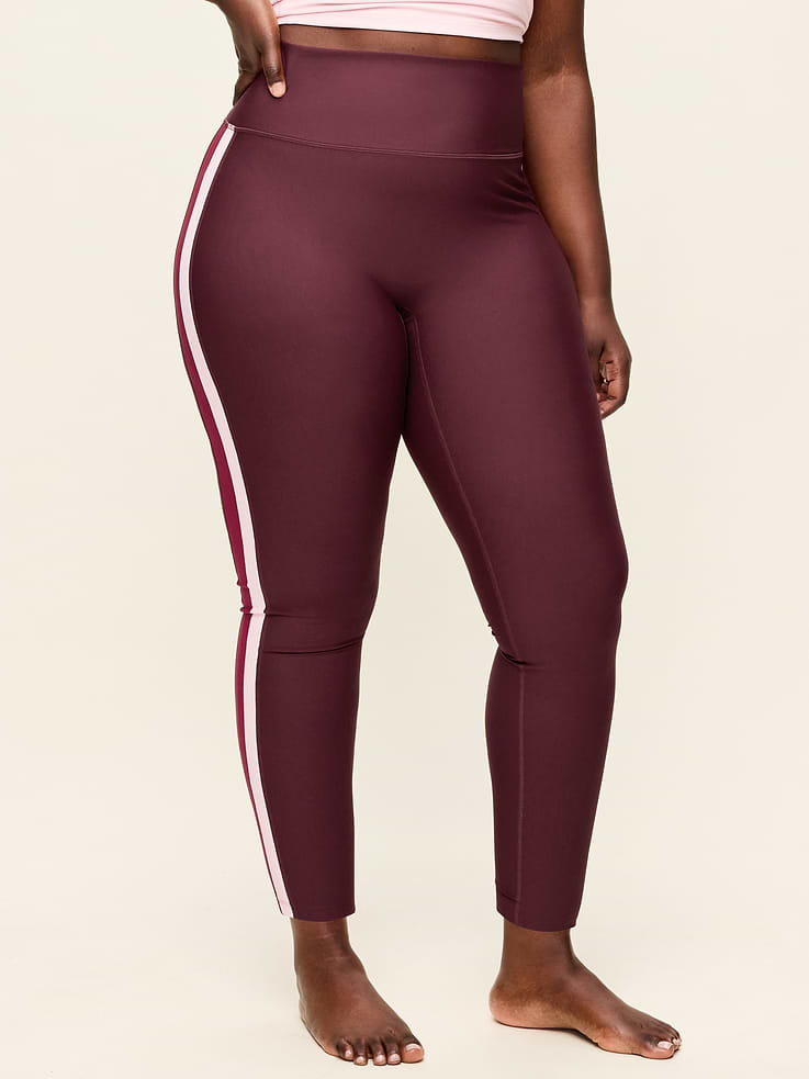 L'image numéro 6 présente Legging PowerSoft sans limites à poche à taille haute, longueur 7/8 – Sans couture sur le devant