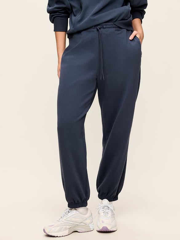 Dynamic Fleece Joggers