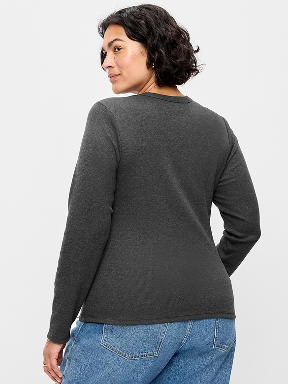 Snug Long-Sleeve Crew-Neck T-Shirt