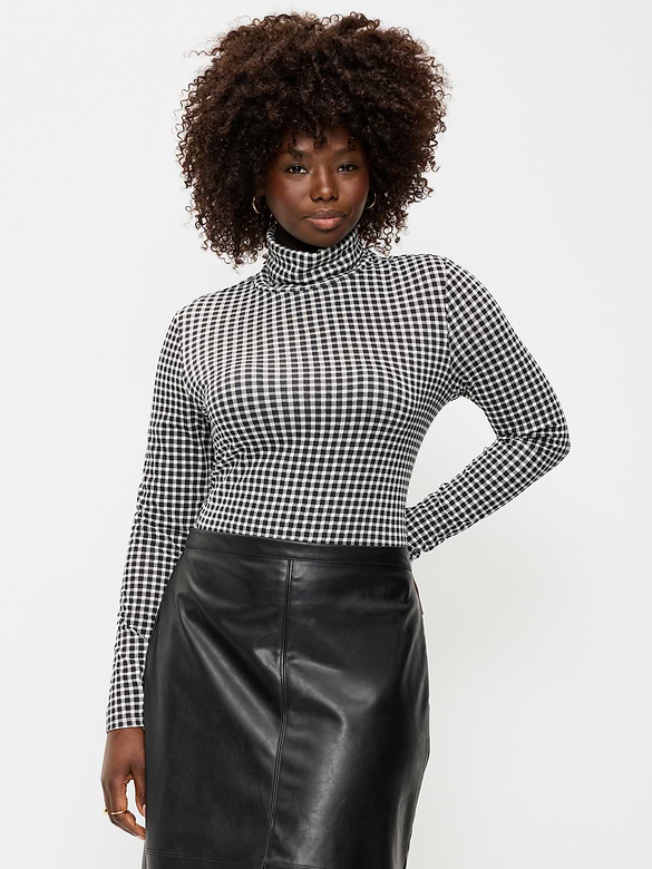 Slim-Fit Printed Turtleneck