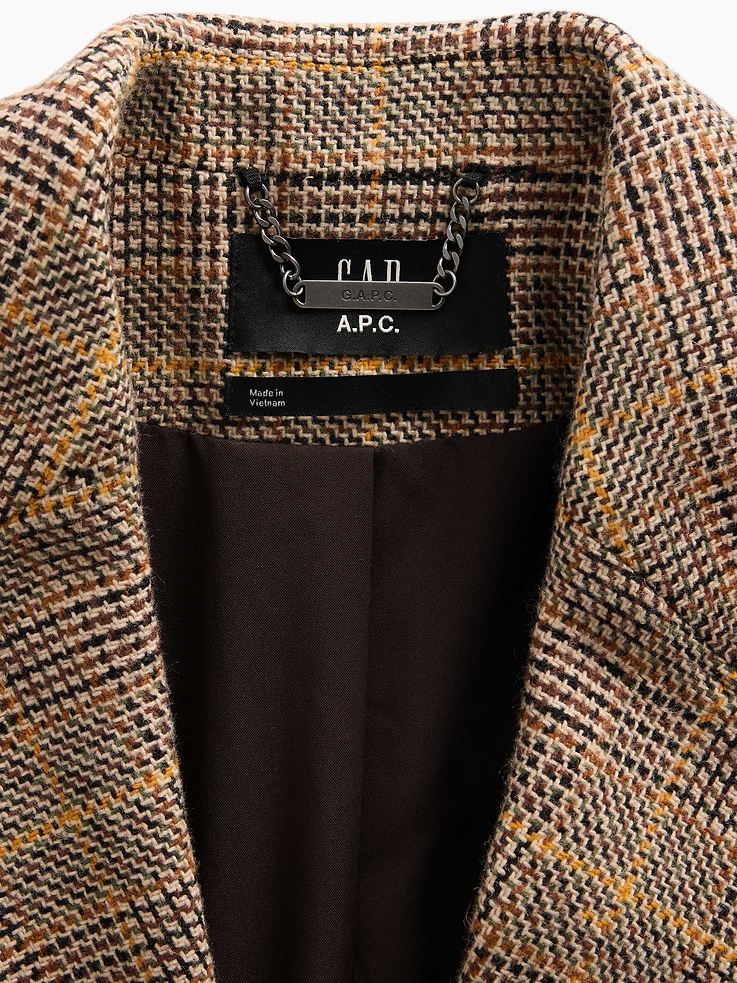 Image 8 of 9, Gap × A.P.C. Wool-Blend Relaxed Blazer, Cardmember Early Access