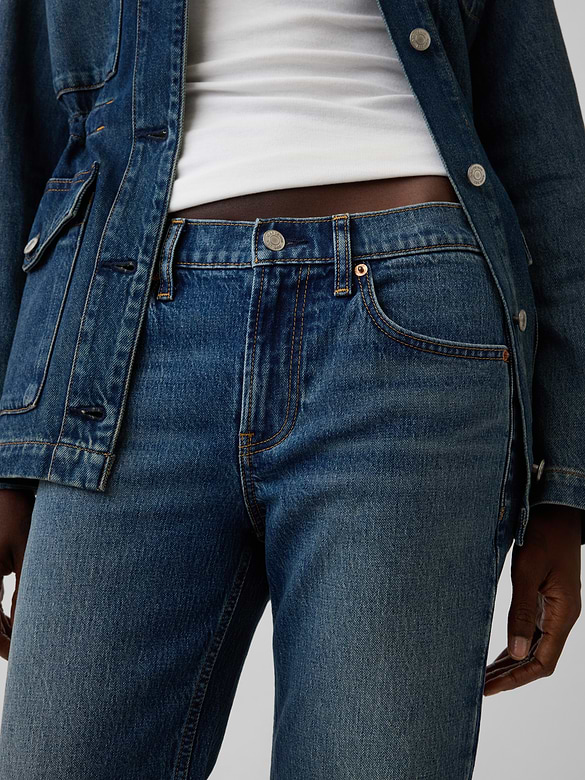 Mid Rise Relaxed Straight Jeans