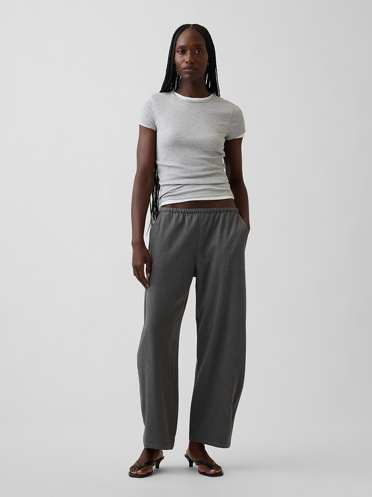 Image 1 of 6, Smooth stretch twill easy barrel pants. In a relaxed fit and mid rise., Elasticized waist with inner drawcords., Side slant pockets., Product #1187810