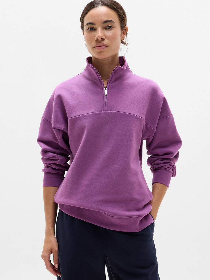 Image 1 of 5, FOR: Lounge and everyday movement, FEEL: Plush stretch fleece has a soft, brushed interior, FAVE: New and improved fit with side slits for mobility and ease, Product #1177321