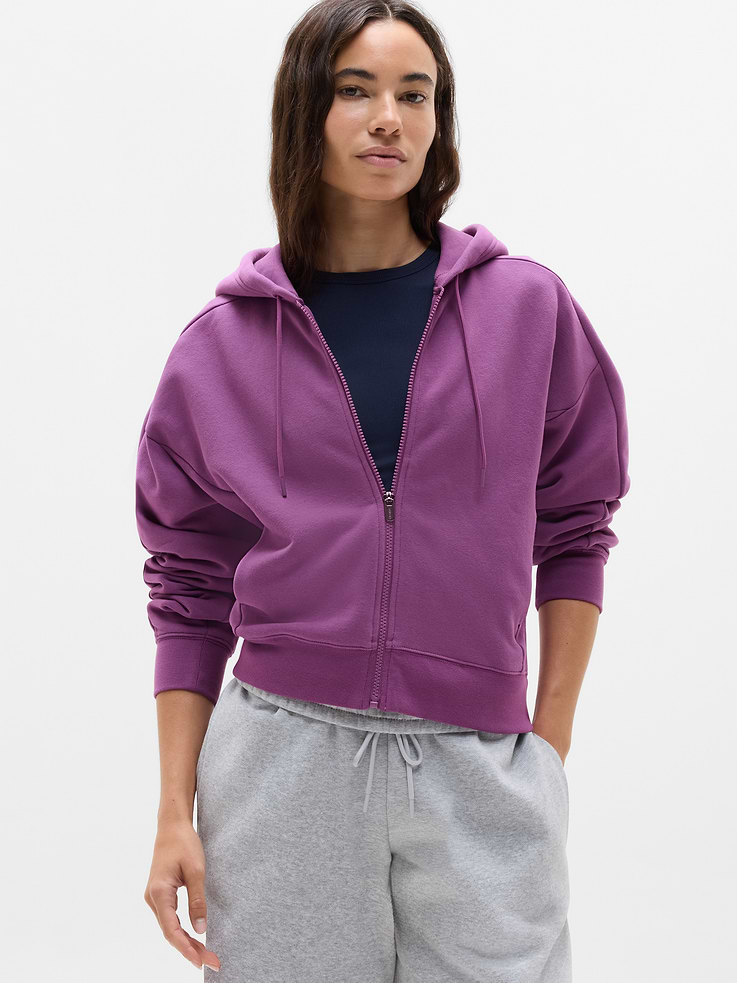 Image 1 of 6, FOR: Lounge and everyday movement, FEEL: Plush stretch fleece has a soft, brushed interior, FAVE: New and improved fit, plus streamlined side pockets, Product #1177320