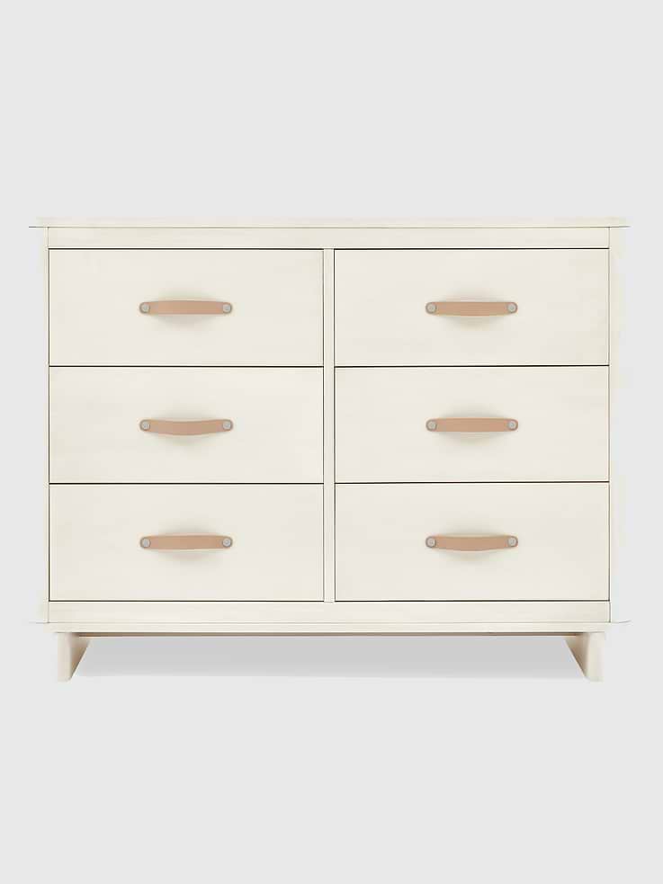 Image number 2 showing, babyGap Skye 6 Drawer Dresser