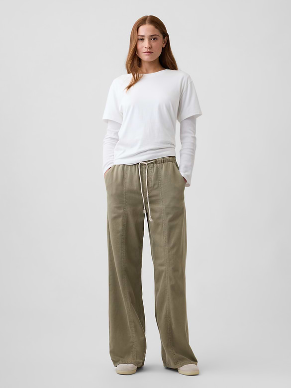 Mid Rise SuperLight Pull-On Wide-Leg Jeans