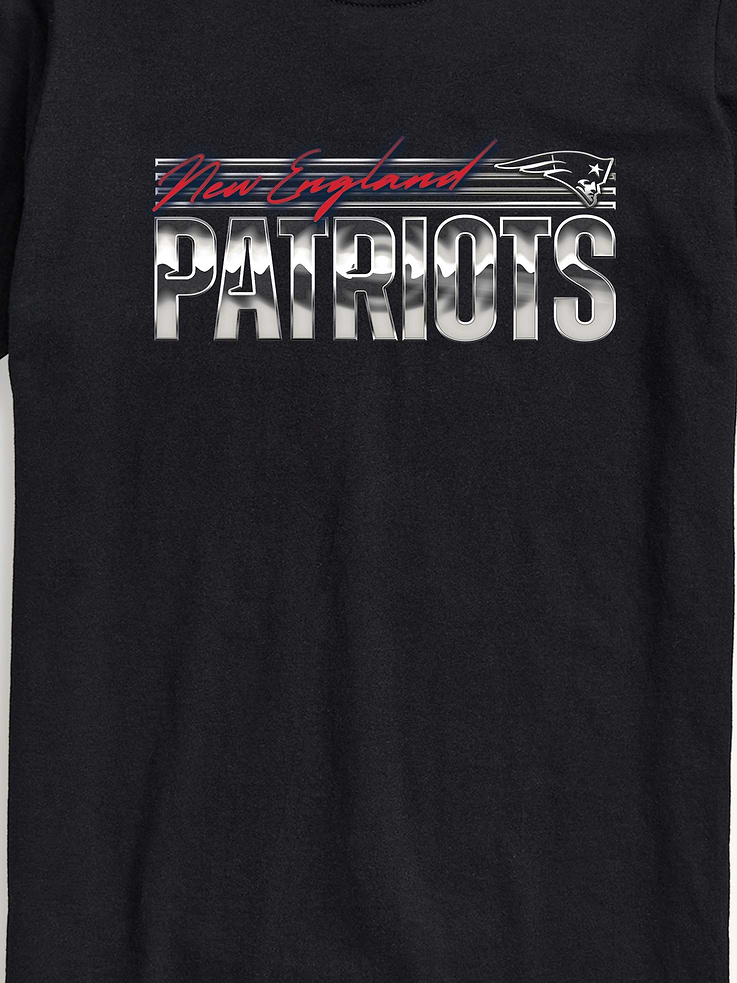 Image number 3 showing, NFL Chrome Short Sleeve Graphic T-Shirt