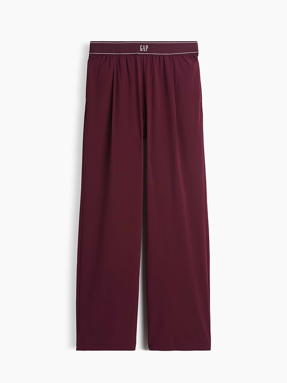 GapFit Pleated Easy Logo Pants