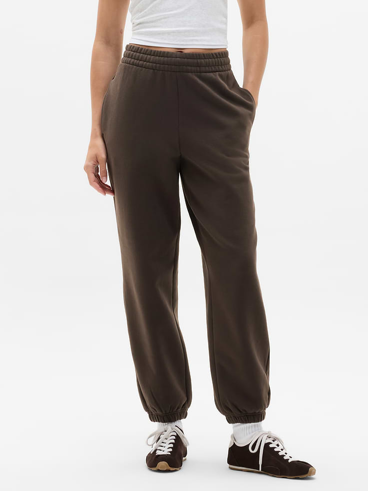 Image 2 of 8, Forever Fleece Classic Jogger
