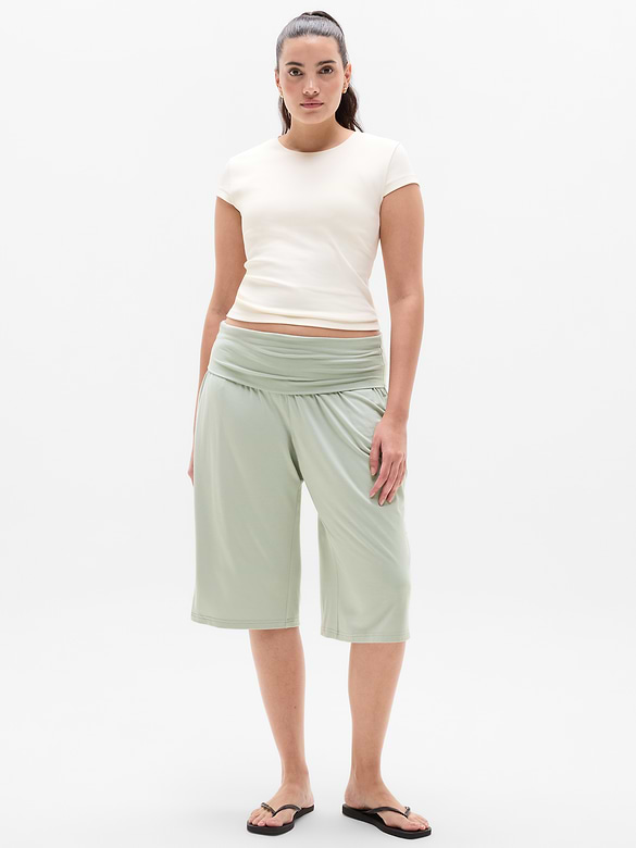 Dream Drape Mid Rise Crop Pant