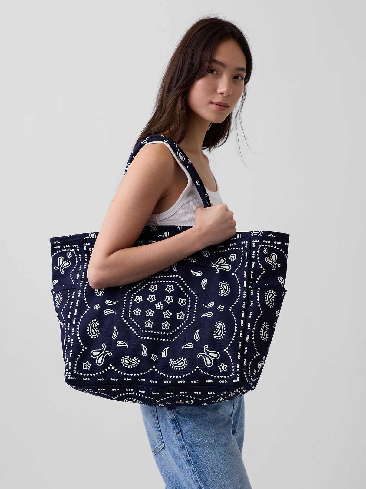 Image number 2 showing, Canvas Favorite Tote