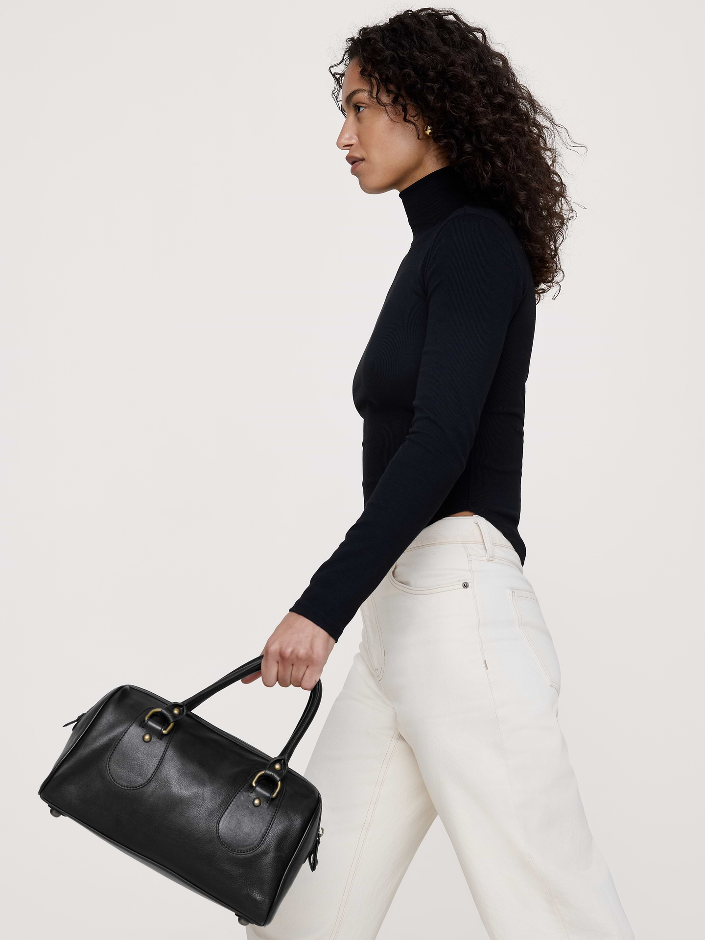 L'image numéro 7 présente Sac classique en cuir