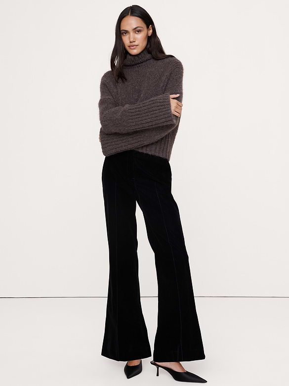 High-Rise Super Flare Flocked Pant