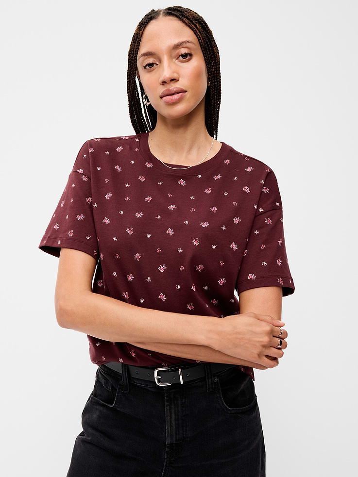 Image 1 of 8, A super relaxed fit with lived-in feels., rib-knit crew neck, short drop-shoulder sleeves, vented sides, Product #1183788