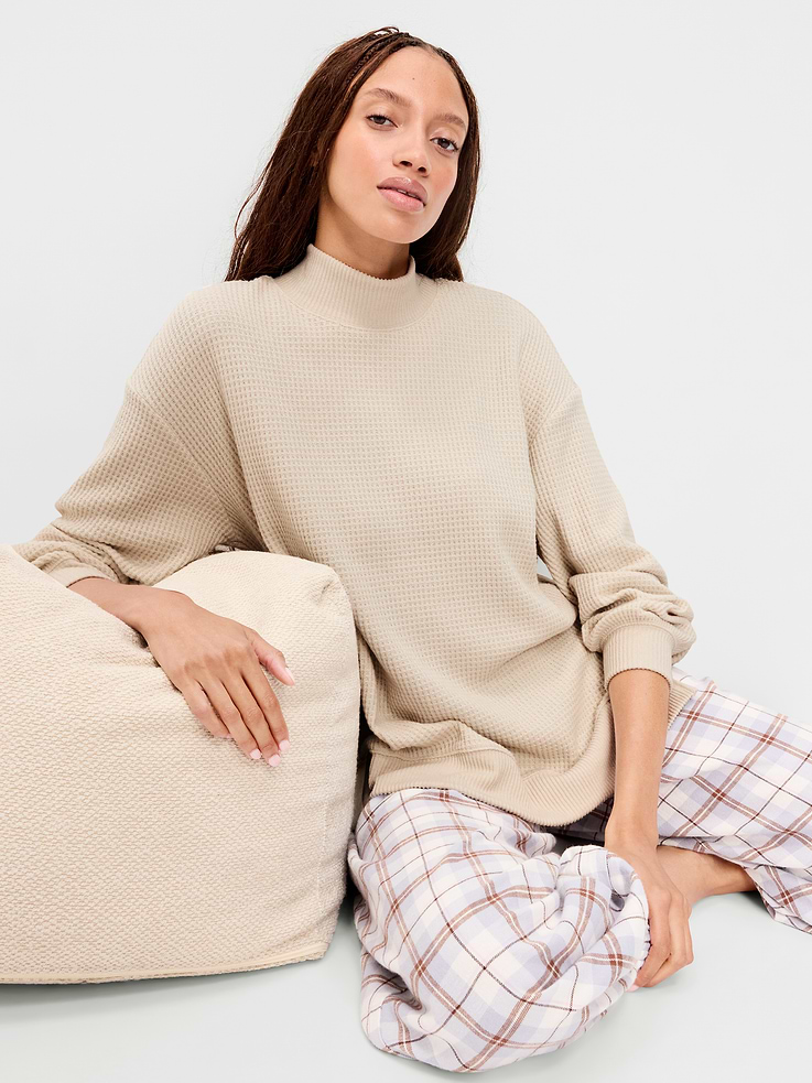 Image 3 of 9, Oversized Mock-Neck Long-Sleeve Top