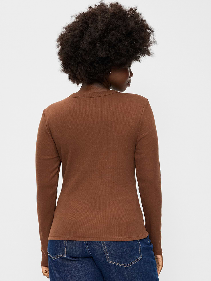 Image number 4 showing, Snug Long-Sleeve T-Shirt