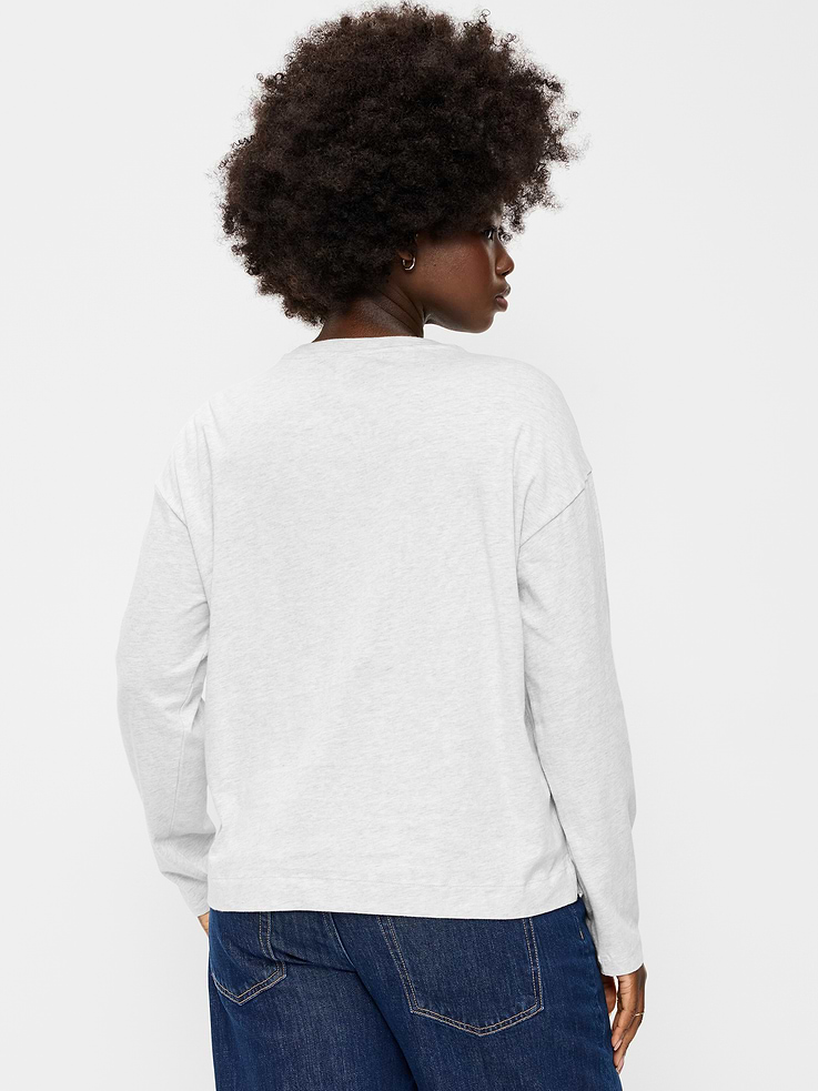 L'image numéro 6 présente T-shirt ras du cou rétro