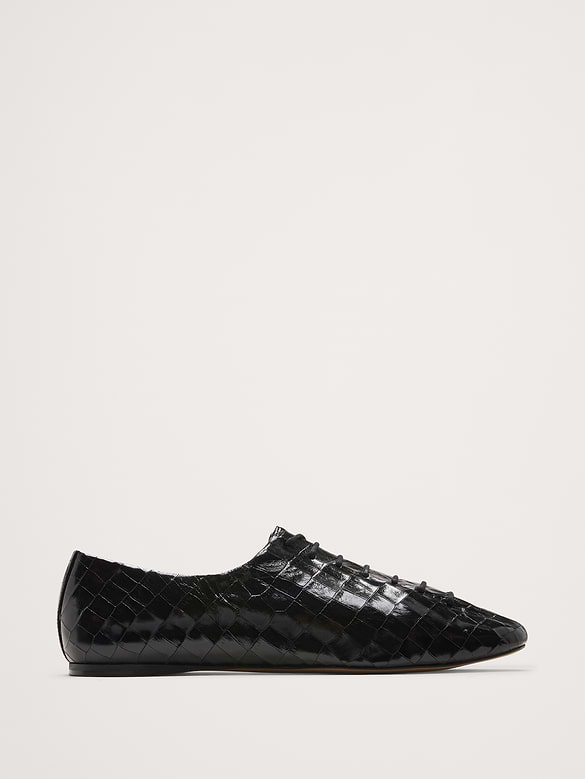 Italian Embossed-Leather Lace-Up Shoe