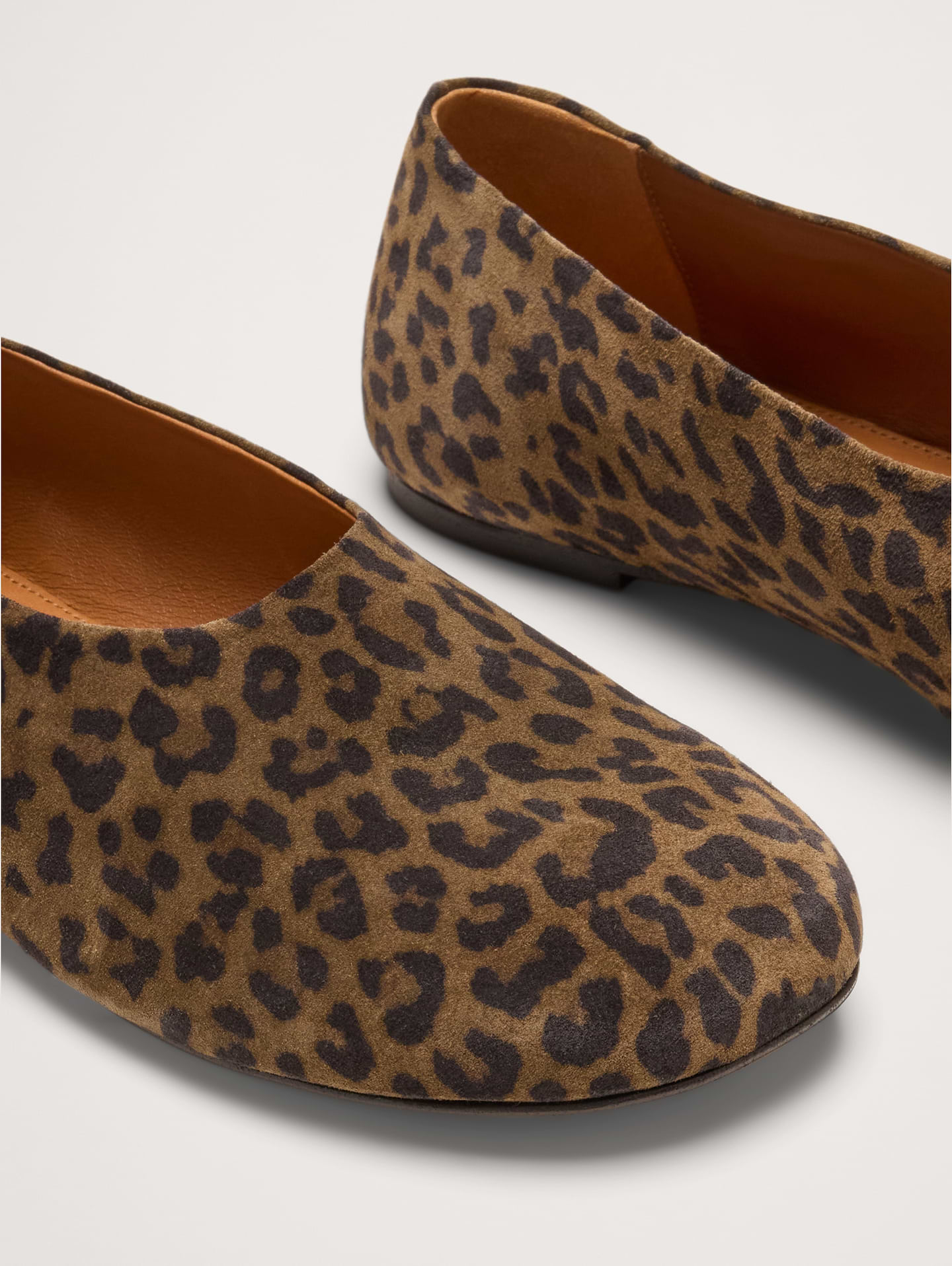 Image 5 of 8, Italian Suede Ballet Flat