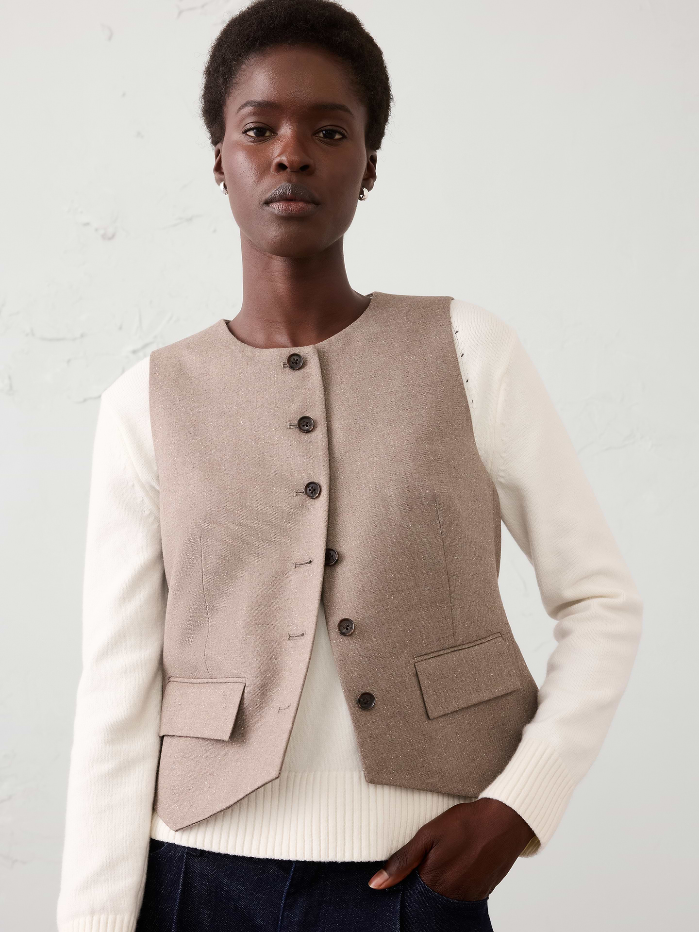 Image number 3 showing, Donegal Short Vest