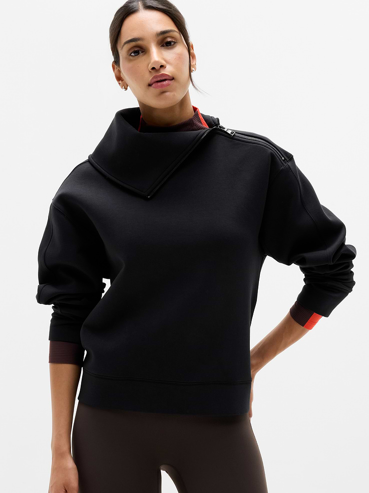 Image 1 of 5, FOR: Put-together comfort during travel and days on the go, FEEL: Double-knit spacer has soft, all-way stretch with a slightly structured feel that stays breathable, FAVE: Matches back to the Form Knit collection for the perfect set, Product #1181003