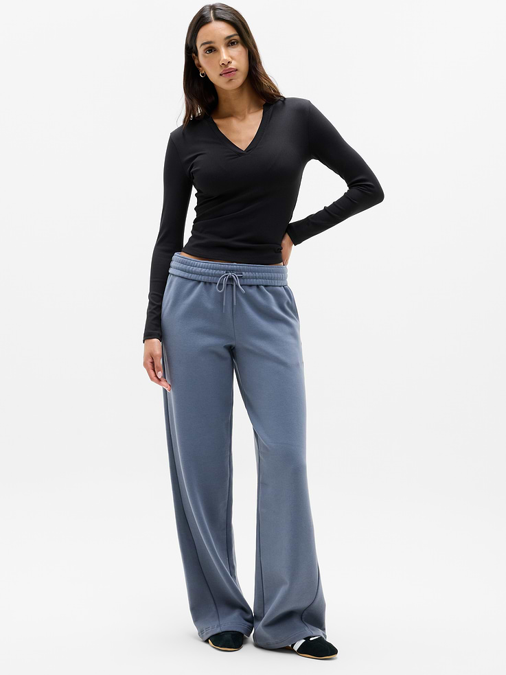 Image 2 of 5, Signature Rib V-Neck Top