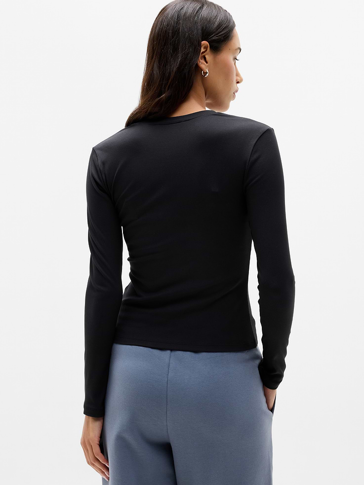 Image 3 of 5, Signature Rib V-Neck Top