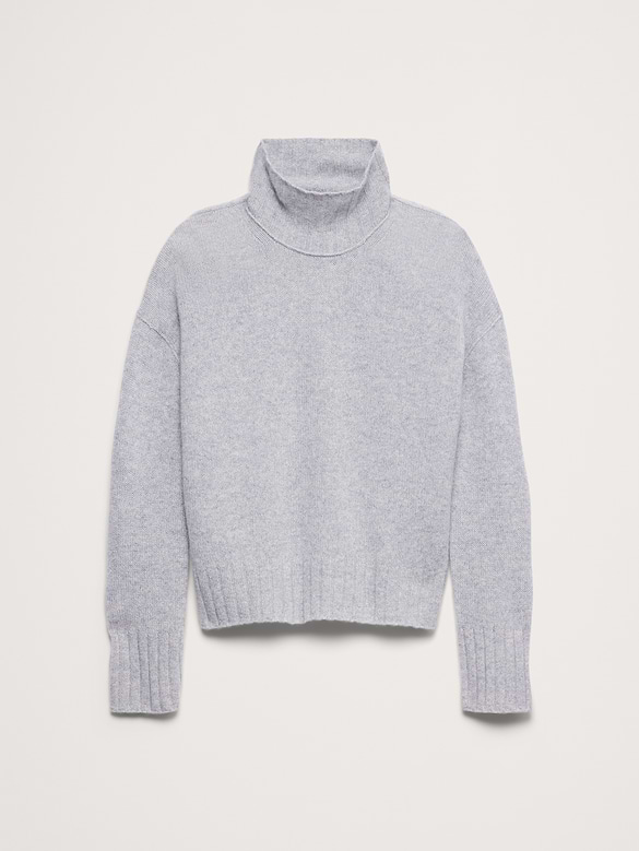 Oversized Cashmere Turtleneck Sweater