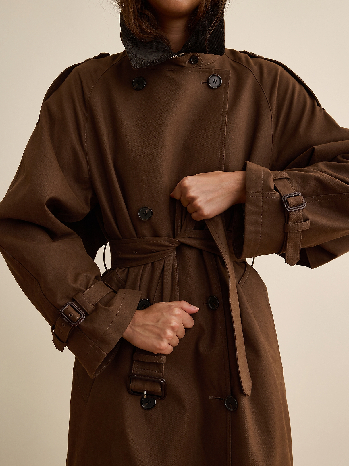 Banana Republic x La Ligne | The Cape Trench Coat | Banana