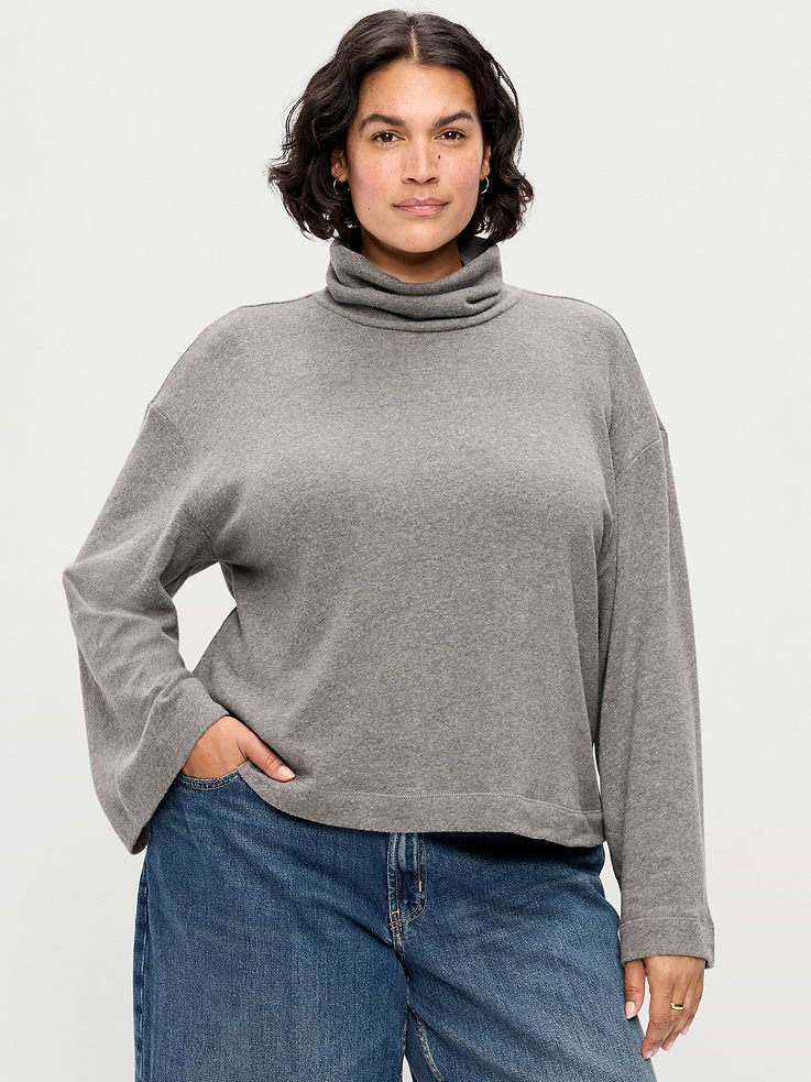 Image 8 of 9, Long-Sleeve Oversized Turtleneck Sweater
