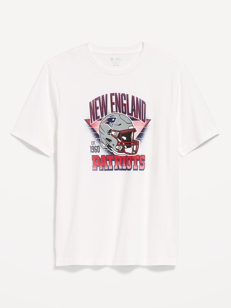 Image number 1 showing, New England Patriots Graphic T-Shirt for Adults