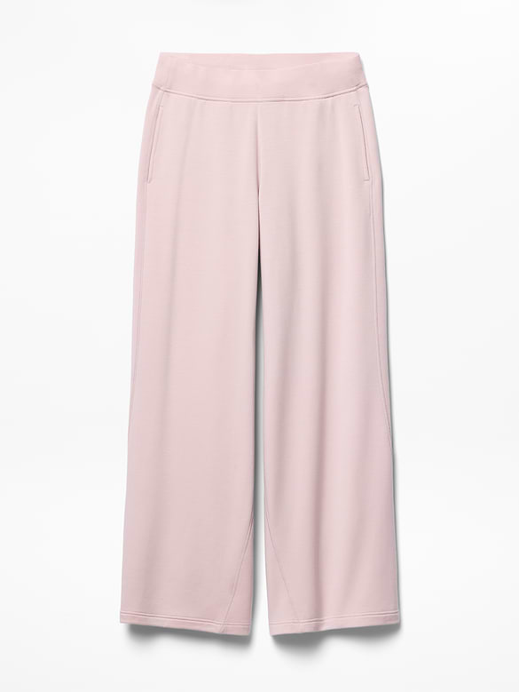 Coaster Luxe Straight Leg Pant