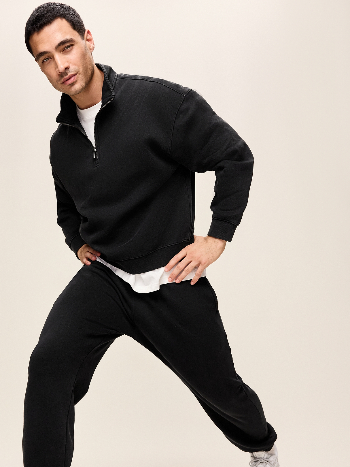 Lived-In Pro Quarter Zip | Old Navy