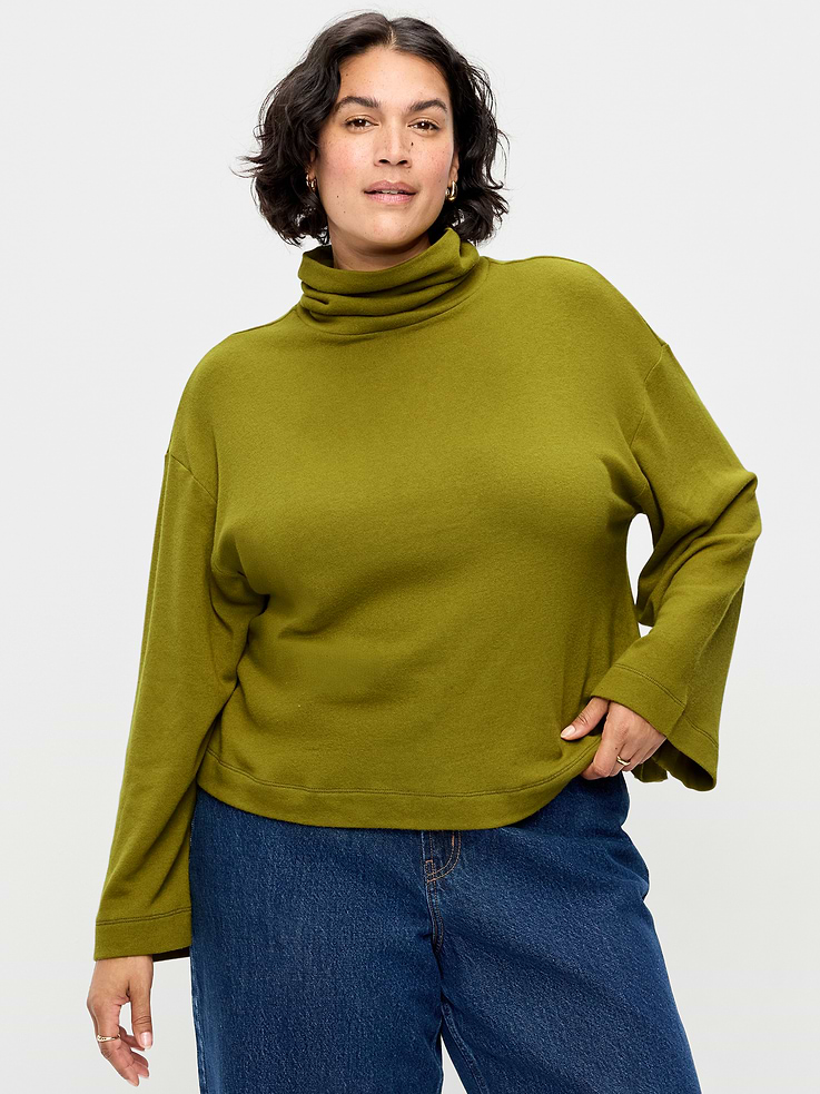 Image 8 of 9, Long-Sleeve Oversized Turtleneck Sweater