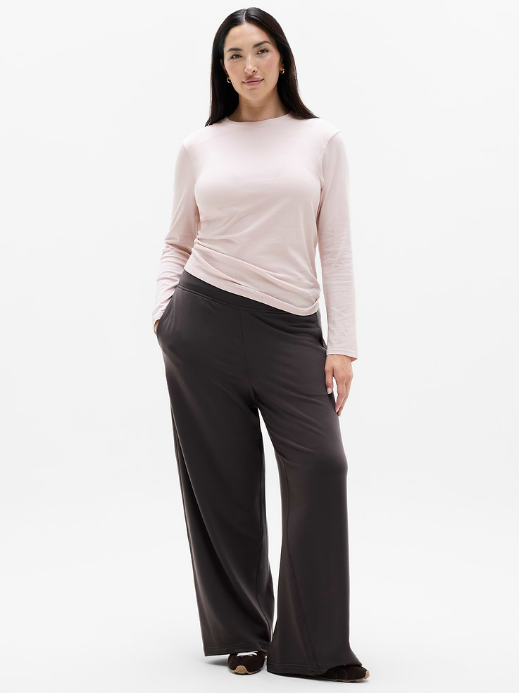 Image 2 of 5, Favorite Cotton Classic Top