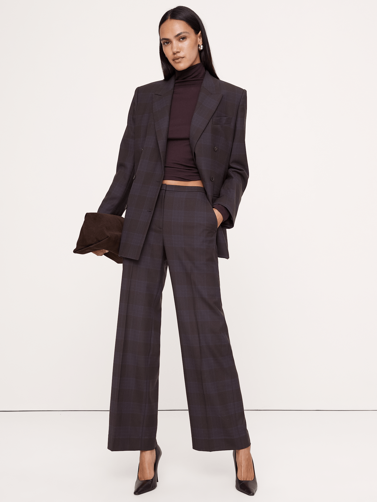 Image 1 of 6, We cut this pant for comfort with an elasticated waist and an easy pull-on design. For fabric, we reached for a wool-blend we love for its smooth look and stretch—and added a fully functional zip fly for good measure., High-Rise Wide-Leg Fit: Relaxed through hip and thigh with a wide leg. Full length., Elastic waist at back., Zip fly with hook-and-bar closure., Unlined., Product #1189258