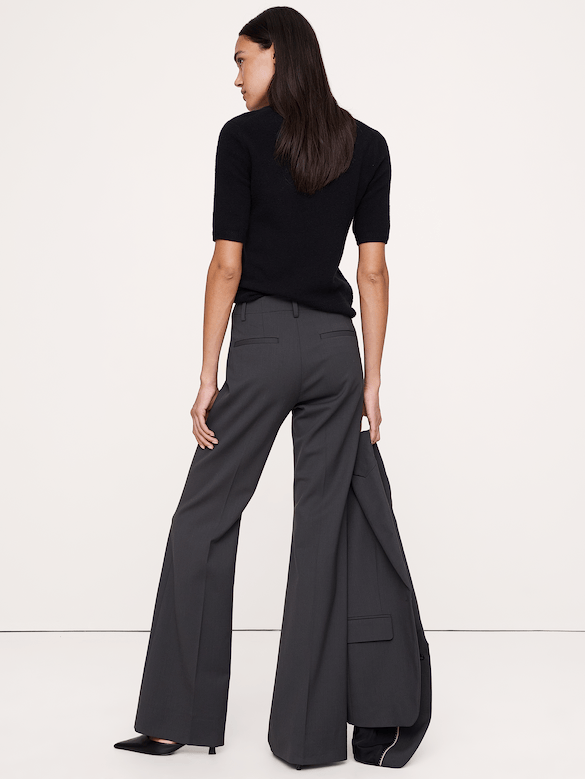 Pantalon évasé à taille haute en laine italienne légère