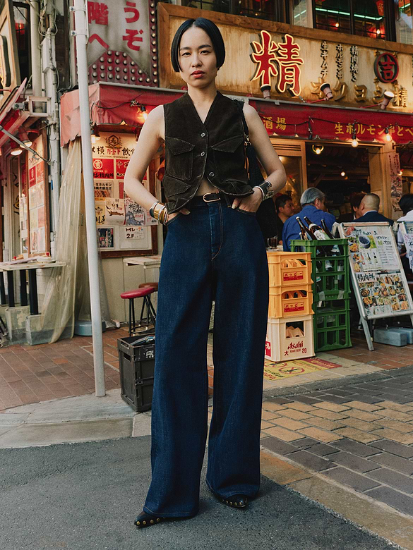 High-Rise Relaxed Wide-Leg Jean