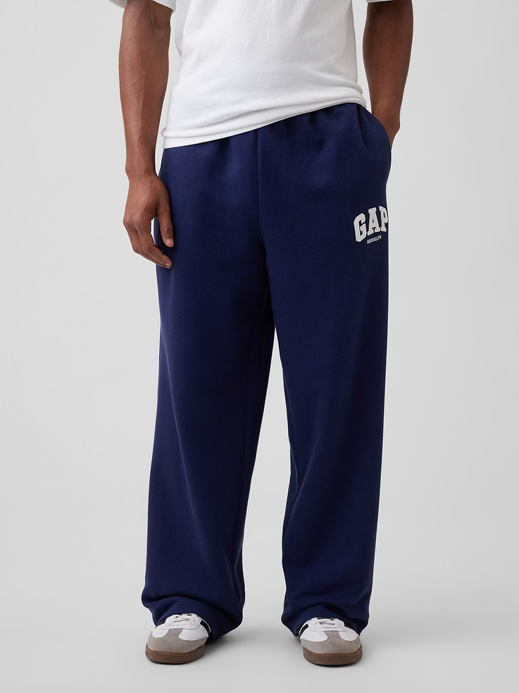 Image number 3 showing, Gap NY Logo Baggy Sweatpants