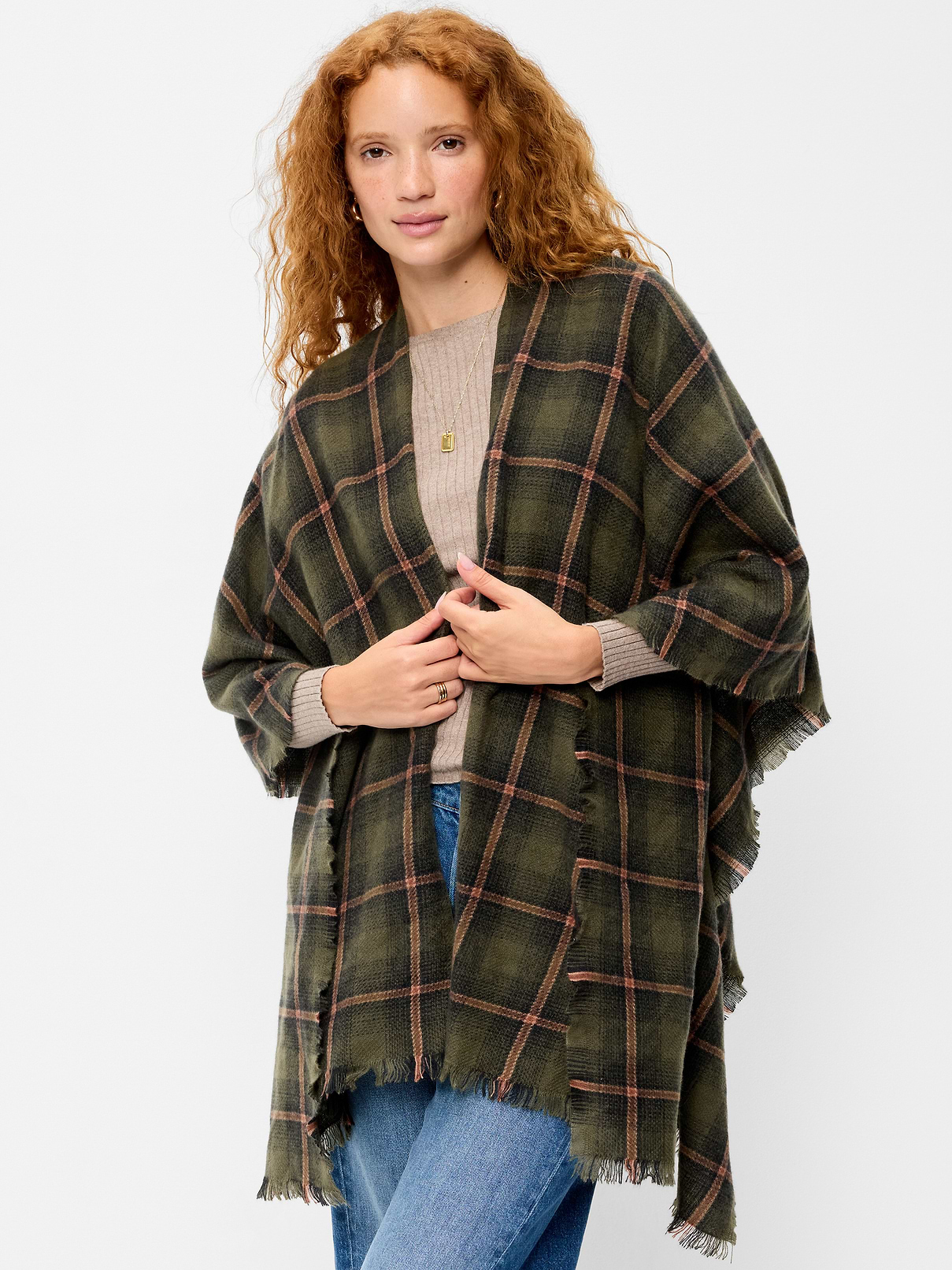 L'image numéro 1 présente Poncho en flanelle à franges.