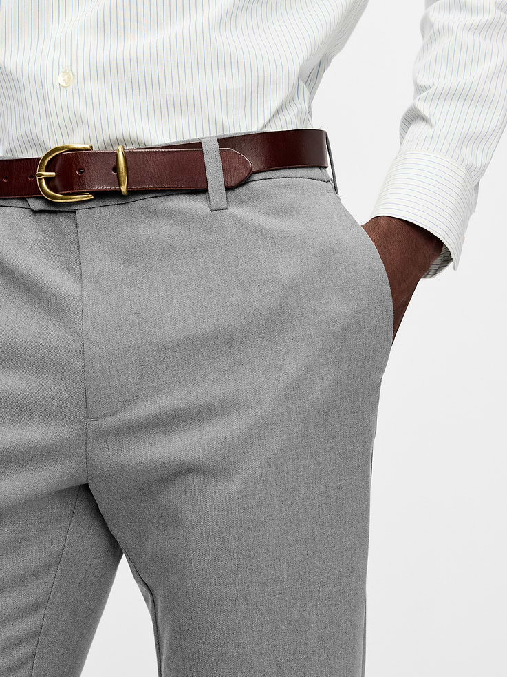 L'image numéro 4 présente Pantalon habillé droit en sergé