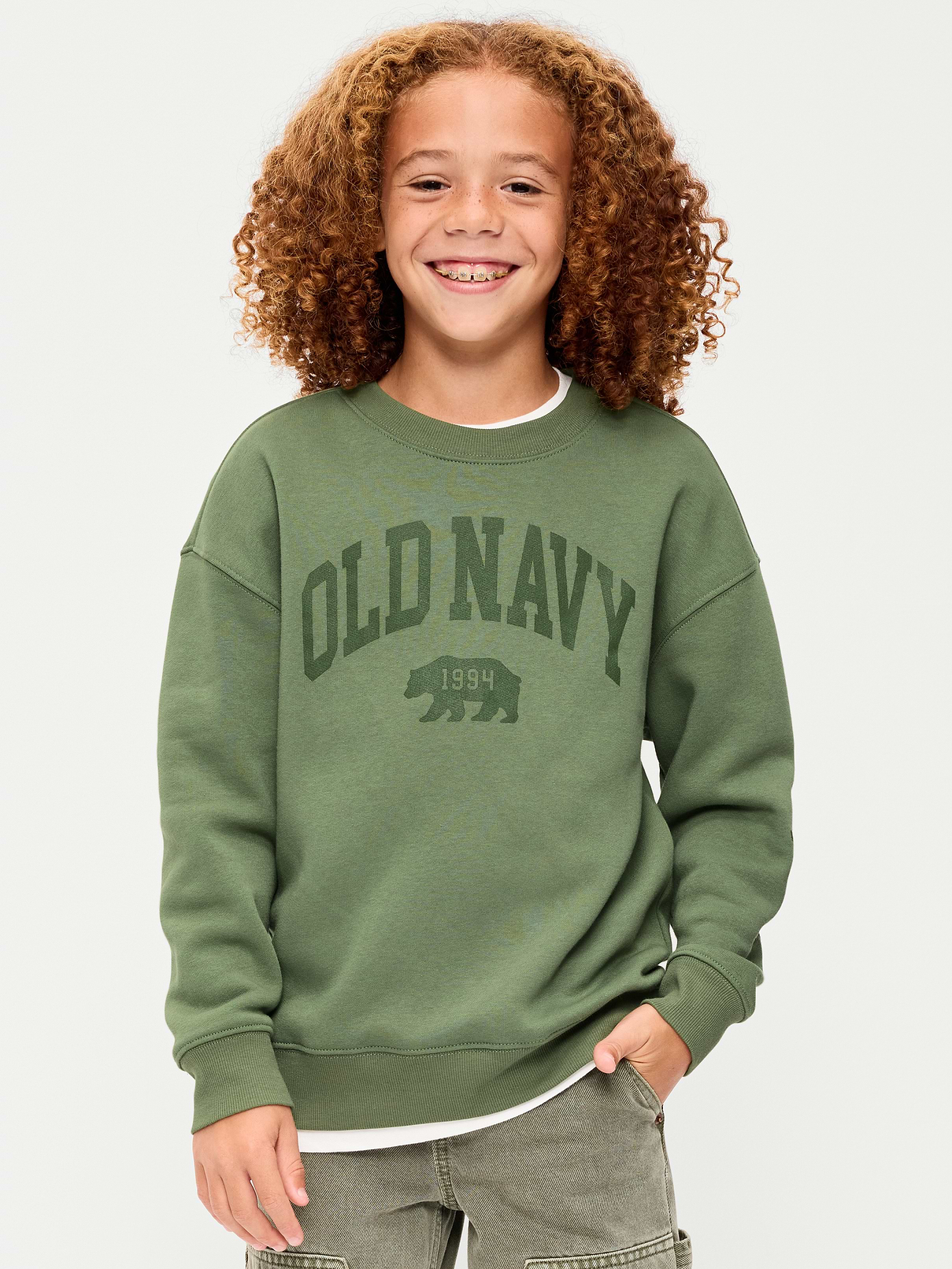 Image number 1 showing, Oversized Logo Graphic Crew-Neck Sweatshirt for Boys