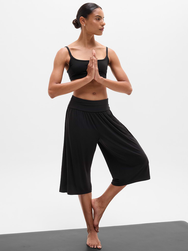 Image number 6 showing, Dream Drape Mid Rise Crop Pant