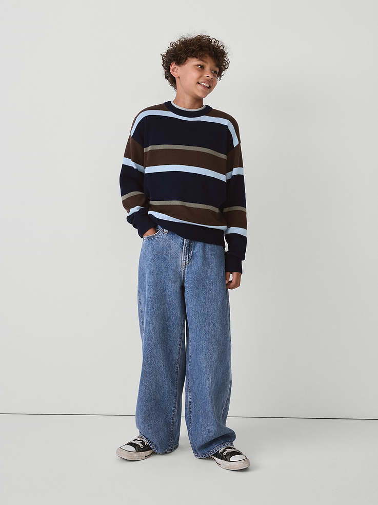 Image number 4 showing, Kids Super Baggy Jeans