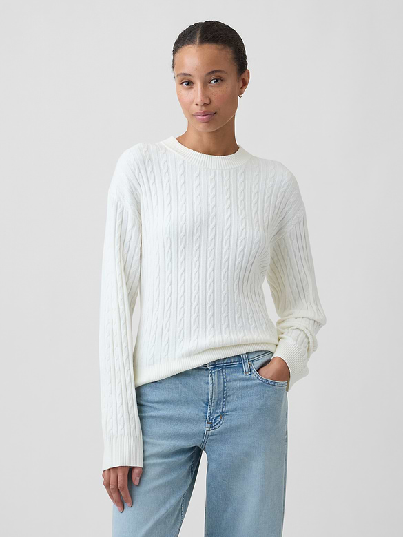 CashSoft Relaxed Cable-Knit Crewneck Sweater