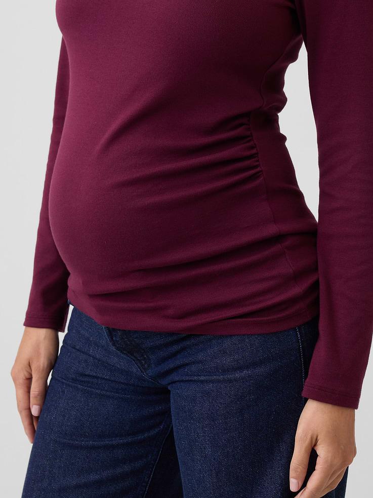 Image number 4 showing, Maternity Modern Crewneck T-Shirt