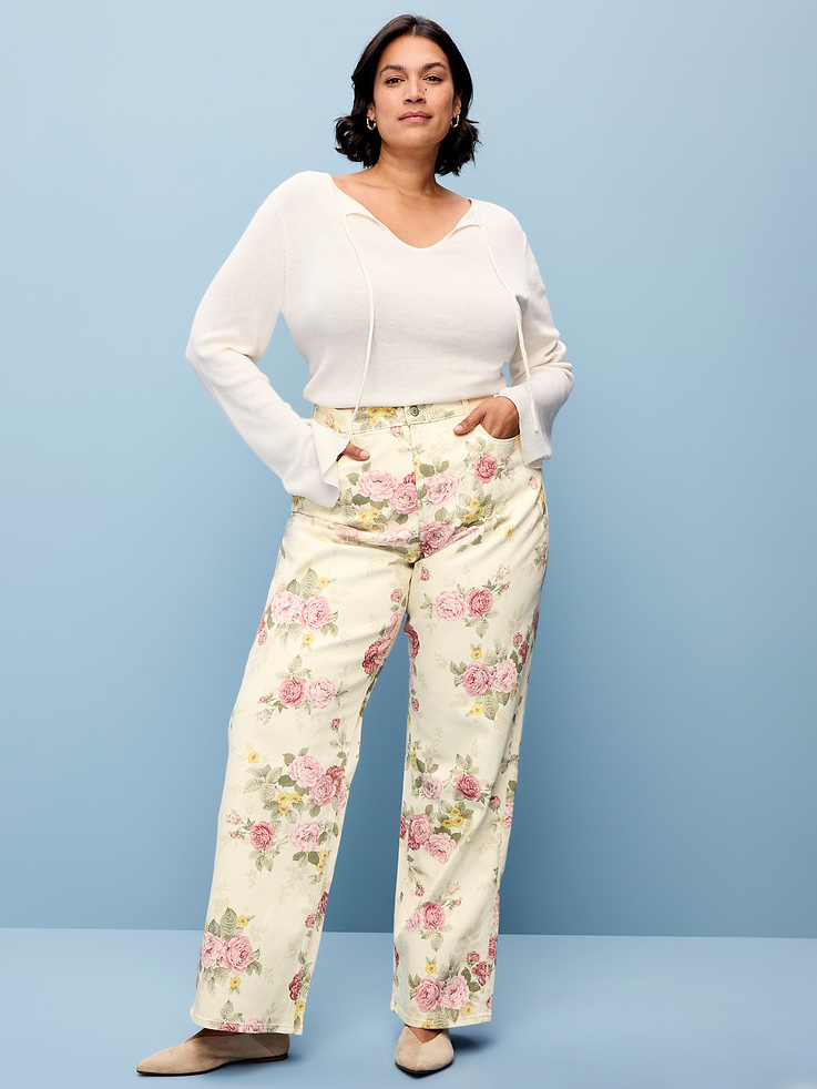 Image 9 of 11, Extra High-Waisted Wide-Leg Jeans