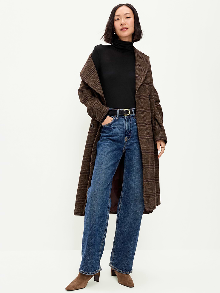 Image 3 of 8, Slim-Fit Ribbed Turtleneck
