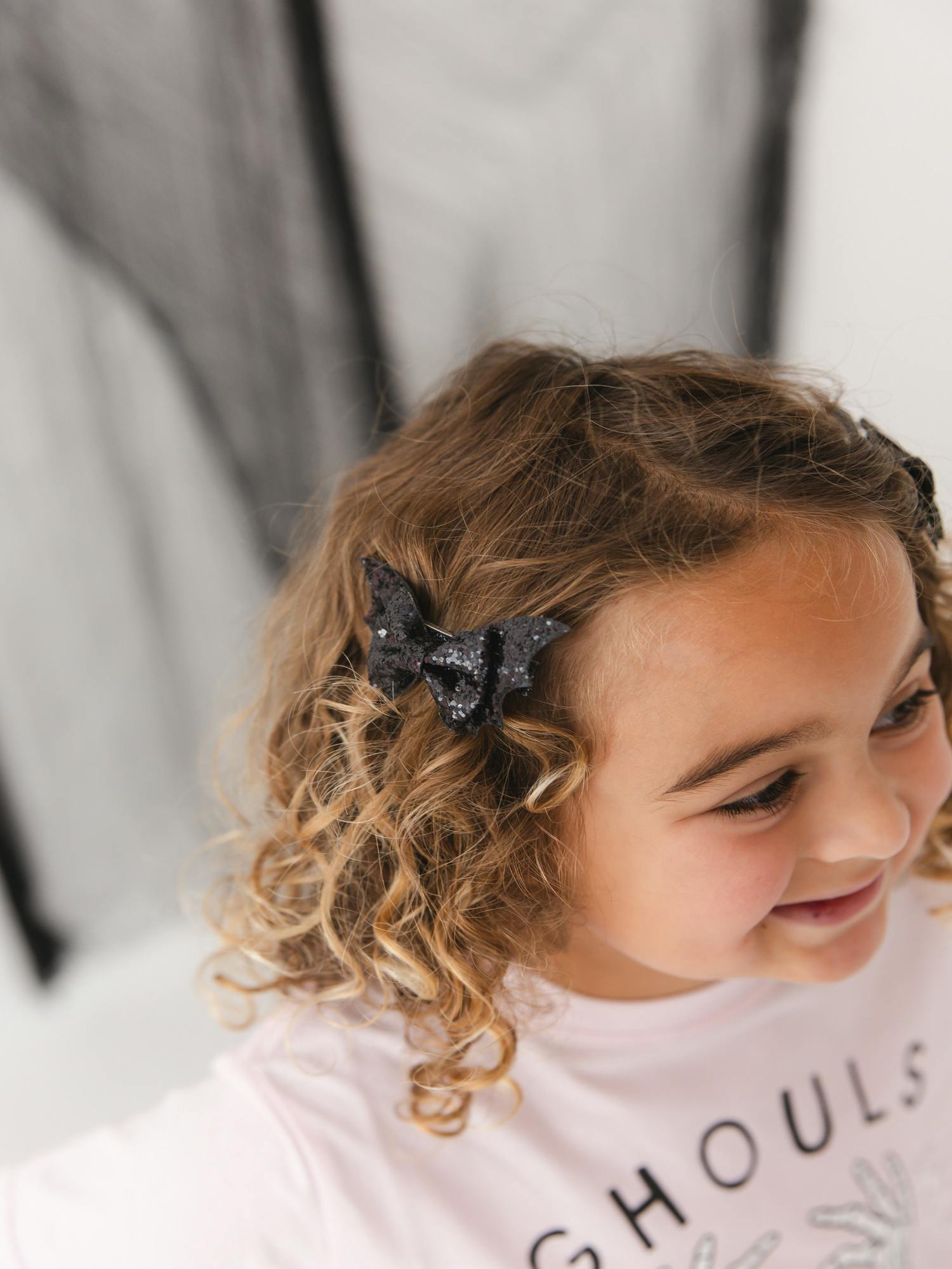 Image number 3 showing, Sweet Wink Glitter Bat Halloween Bow Clip Set